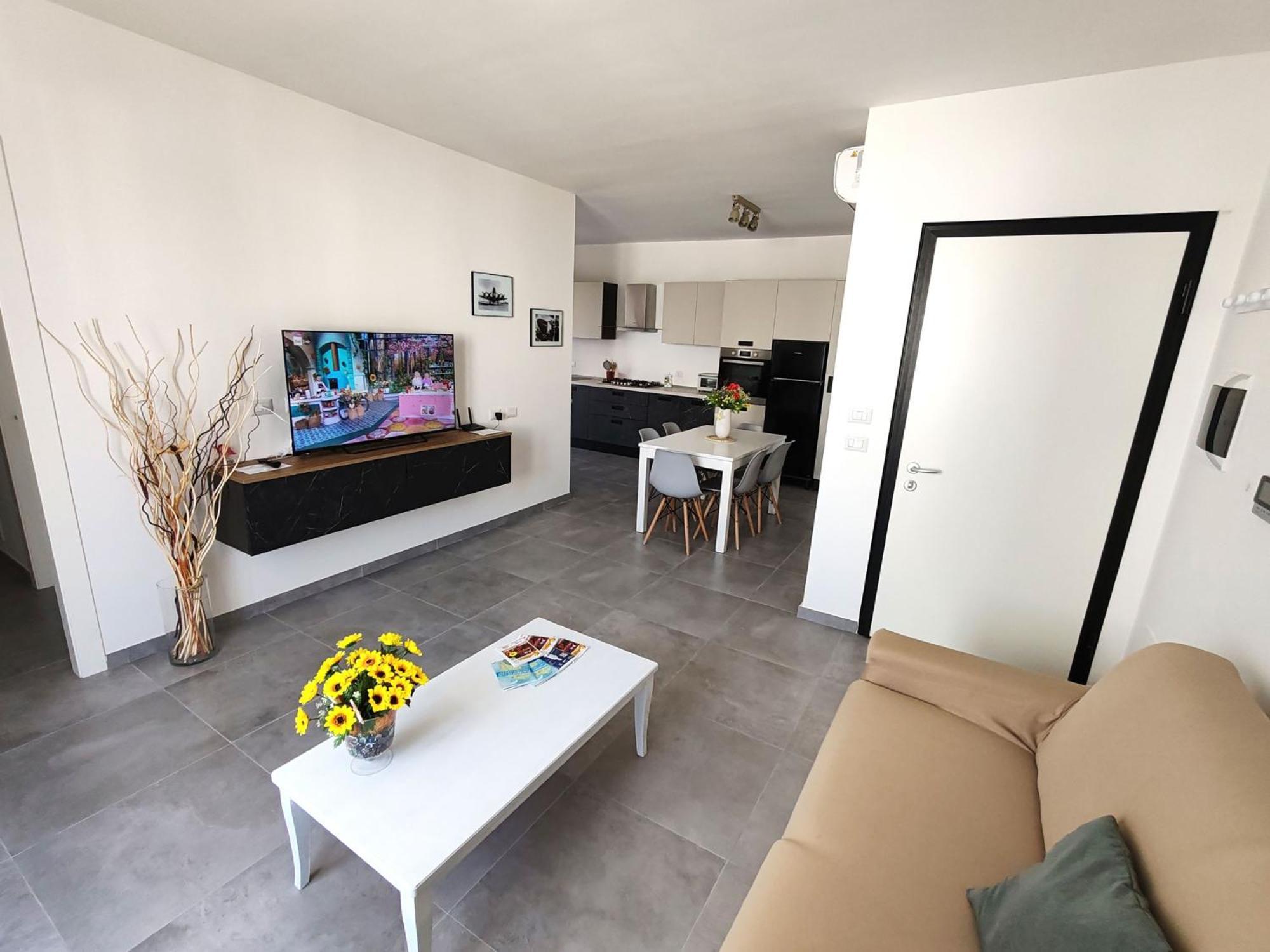 La Dama Di Loto Apartment Lecce Bagian luar foto